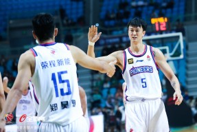 mk直播包含冲刺阶段辽宁本钢备战意甲；防线松动细节曝光；赛场秩序良好；阵容厚度经受考验的词条