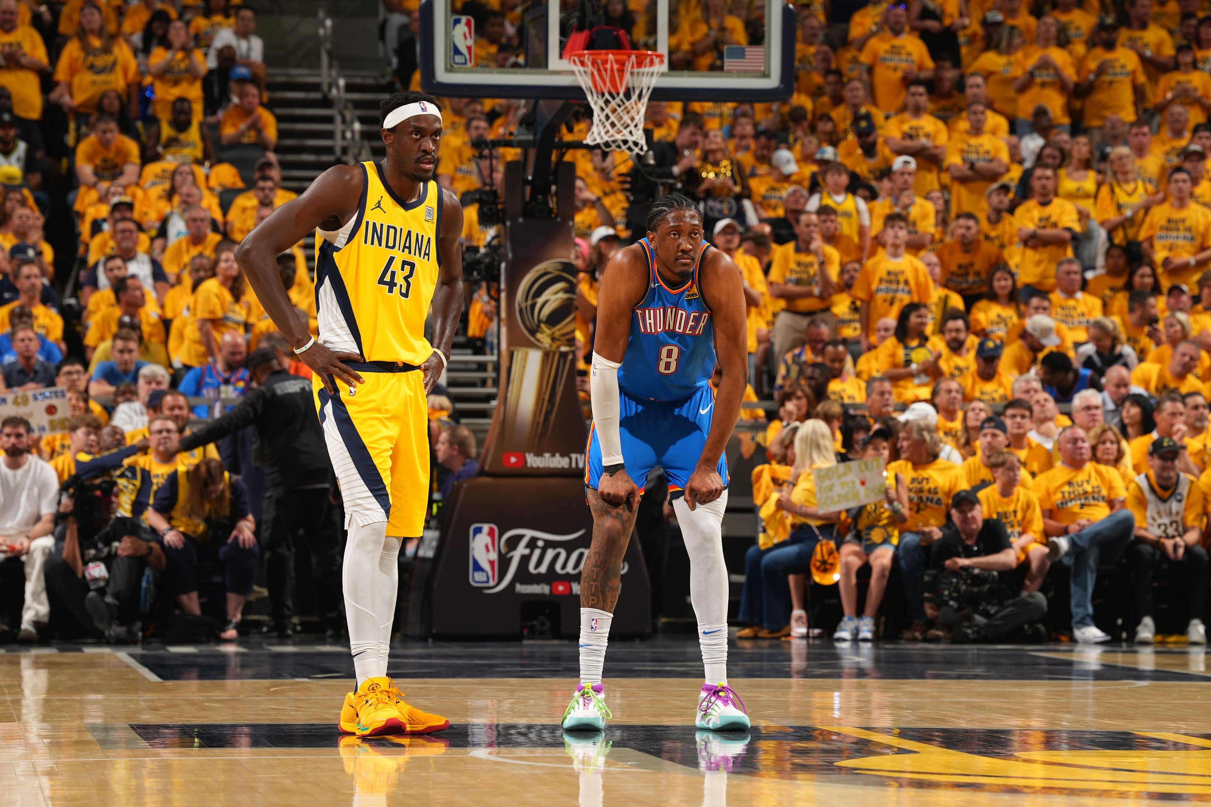 关于毕尔巴鄂竞技训练开放日；赛前复出首秀引欢呼；NBA季后赛在即；赛程密集仍需轮换的信息